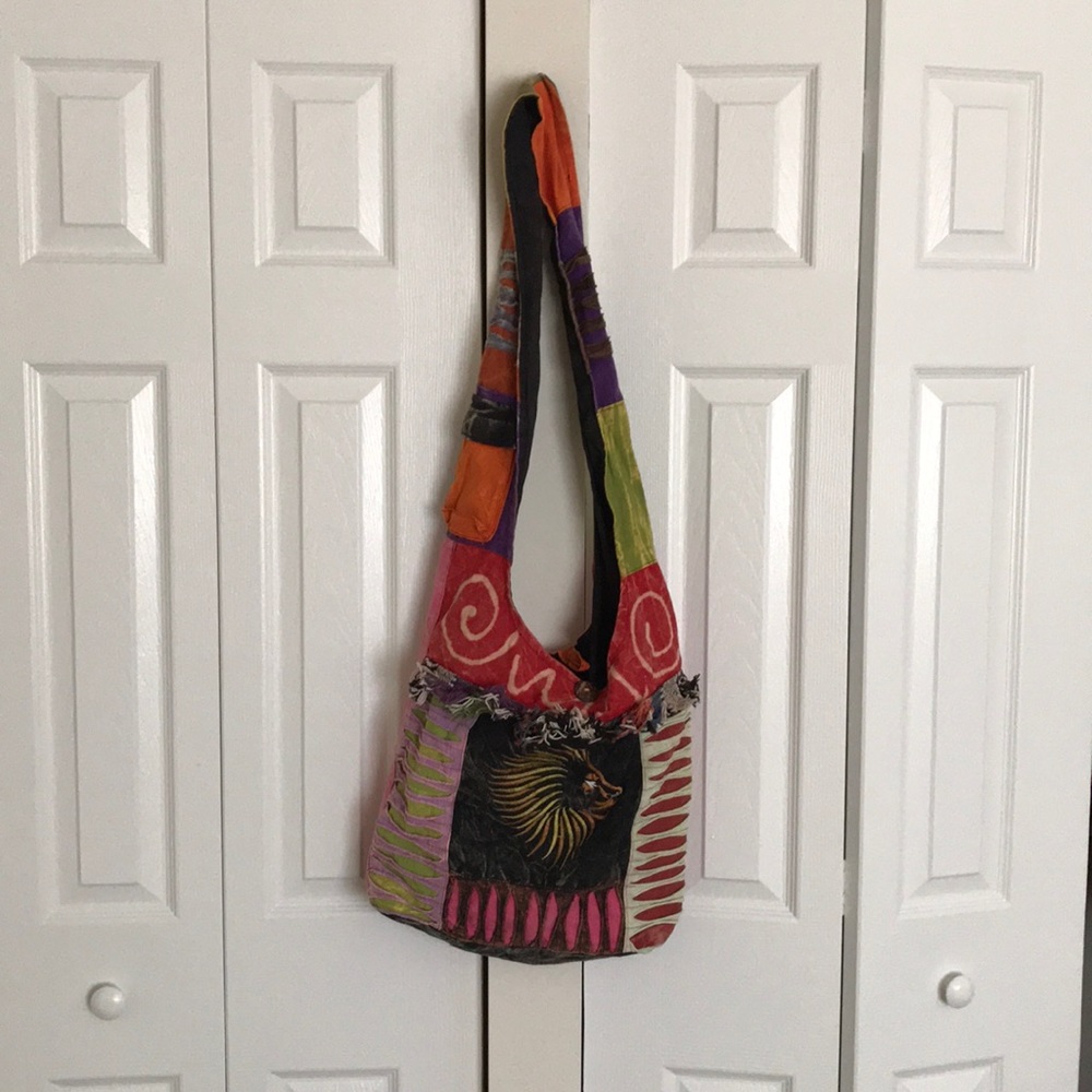 Purses - Picture 4 of 5
